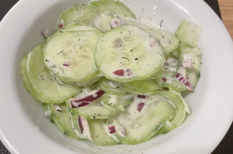 Gurkensalat mit Maggi-Dressing